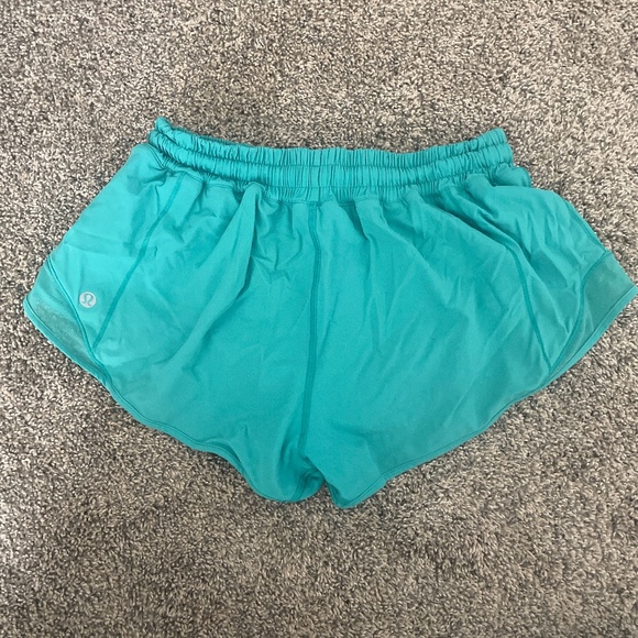 Lululemon Hotty Hot Shorts - Picture 2 of 2